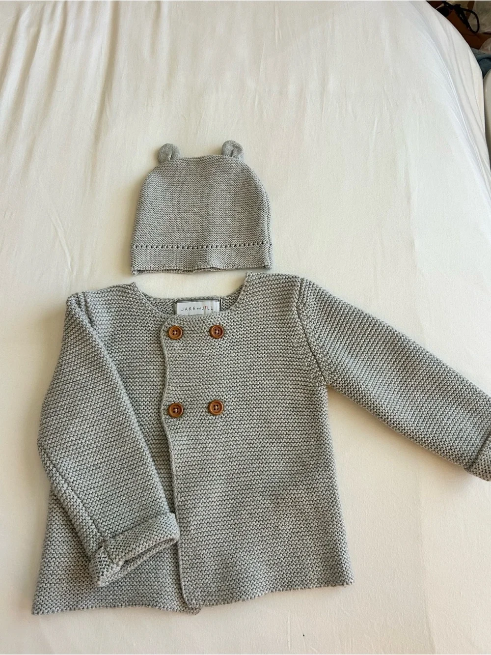Jake And Jill | NWOT | Gray Knit with Bear-Ear Beanie | 6-12 Mo | 100% Cotton